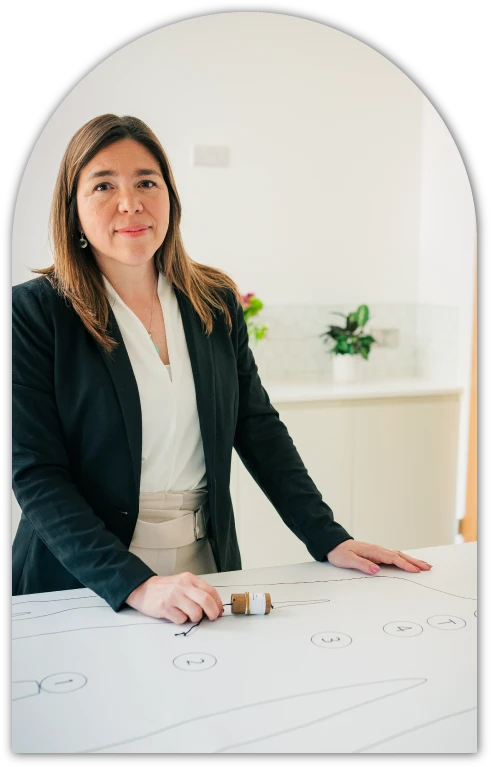 Cindy, terapeuta y fundadora de C.flower Healing